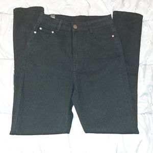 U.W.J. Fashion Nova Black High Rise Skinny 13/14